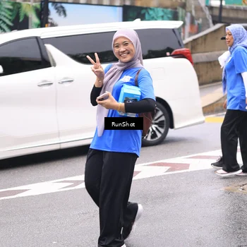 Runner Photo 7963764