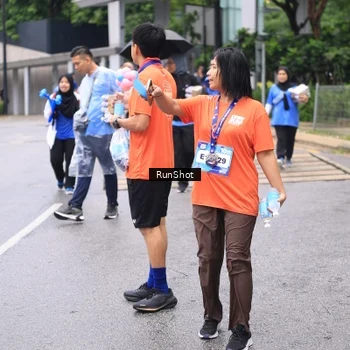 Runner Photo 7963779
