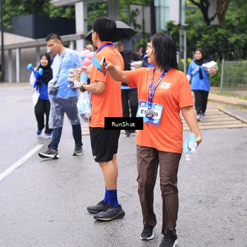 Runner Photo 7963780
