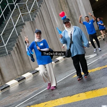 Runner Photo 7963846