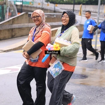 Runner Photo 7963867
