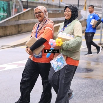 Runner Photo 7963868
