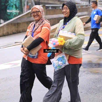 Runner Photo 7963870