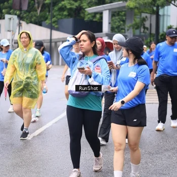 Runner Photo 7963888