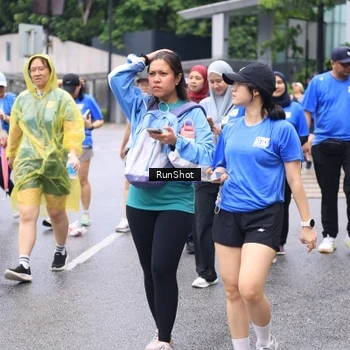 Runner Photo 7963892