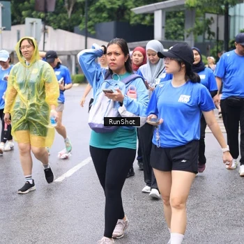 Runner Photo 7963894