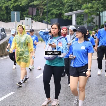 Runner Photo 7963897