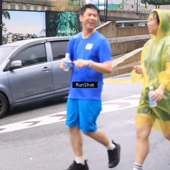 Runner Photo 7963922