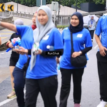 Runner Photo 7963930