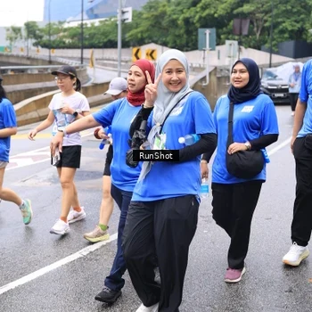 Runner Photo 7963942