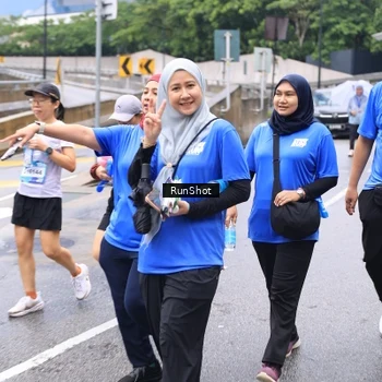 Runner Photo 7963950