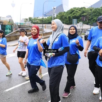 Runner Photo 7963951