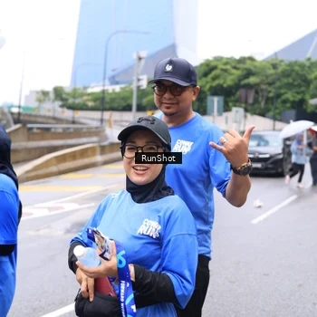 Runner Photo 7963965