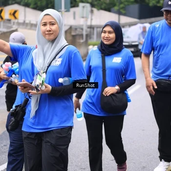 Runner Photo 7963970