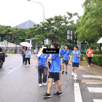 Runner Photo 7963993