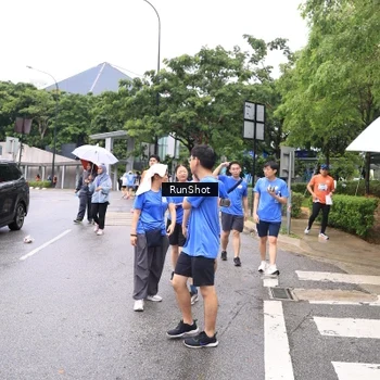 Runner Photo 7963994