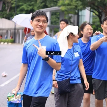 Runner Photo 7964008