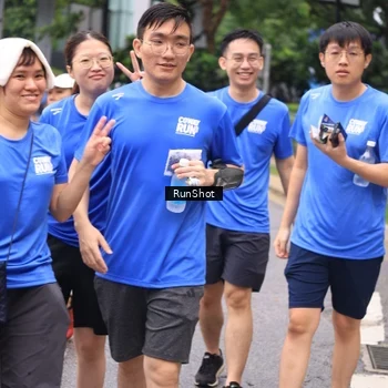 Runner Photo 7964018