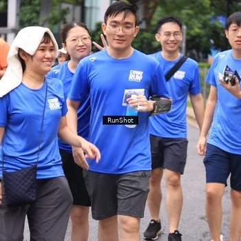 Runner Photo 7964019