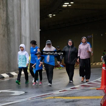 Runner Photo 7964049
