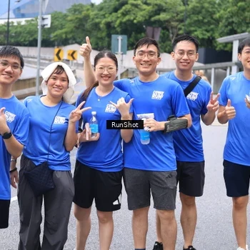 Runner Photo 7964061