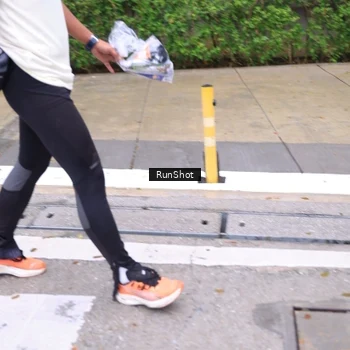 Runner Photo 7964064