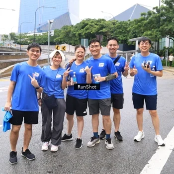 Runner Photo 7964068
