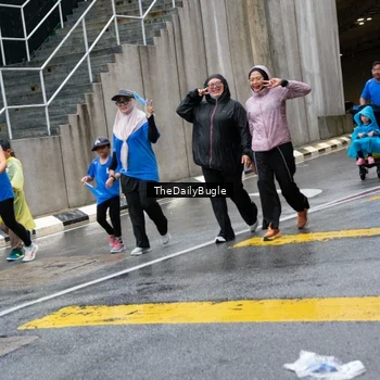 Runner Photo 7964080