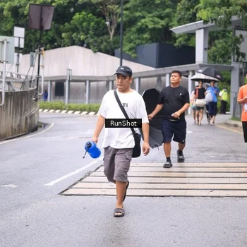 Runner Photo 7964218