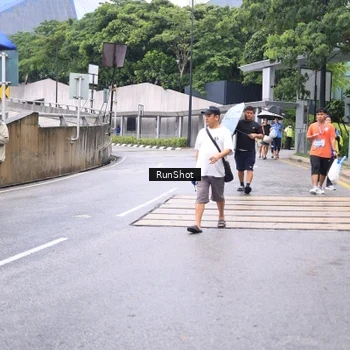 Runner Photo 7964243