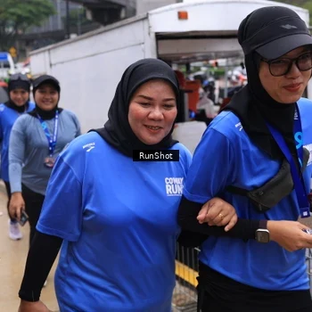 Runner Photo 7964290