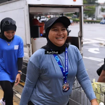 Runner Photo 7964304