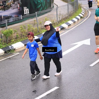 Runner Photo 7964414