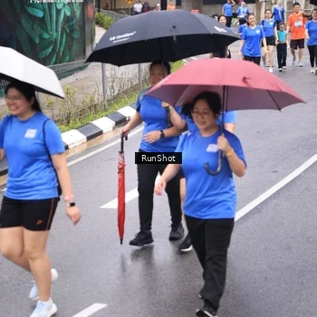 Runner Photo 7964449