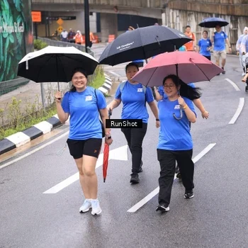 Runner Photo 7964451