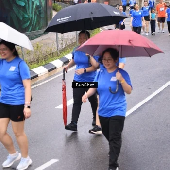 Runner Photo 7964457