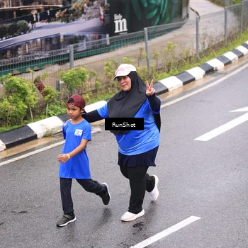 Runner Photo 7964462