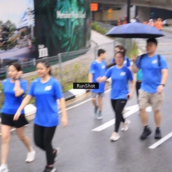 Runner Photo 7964513