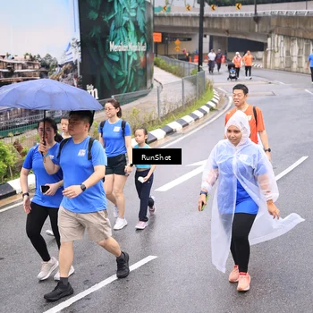 Runner Photo 7964529