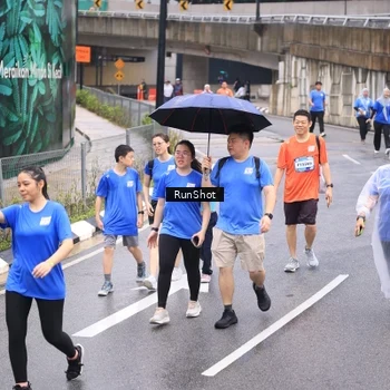 Runner Photo 7964543