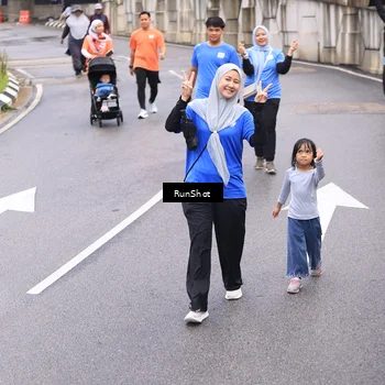 Runner Photo 7964566