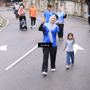 Runner Photo 7964568
