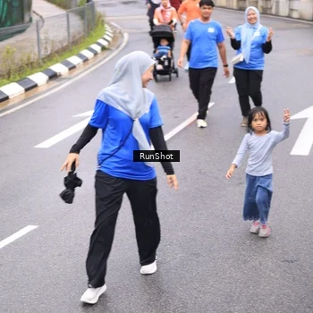 Runner Photo 7964580