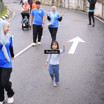 Runner Photo 7964581