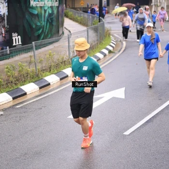 Runner Photo 7964599