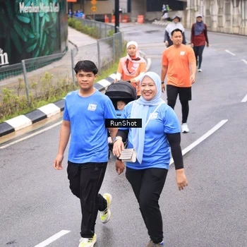 Runner Photo 7964610