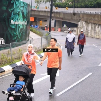 Runner Photo 7964616