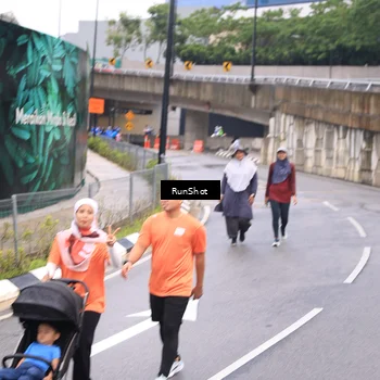 Runner Photo 7964619