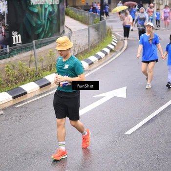 Runner Photo 7964630