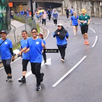 Runner Photo 7964642